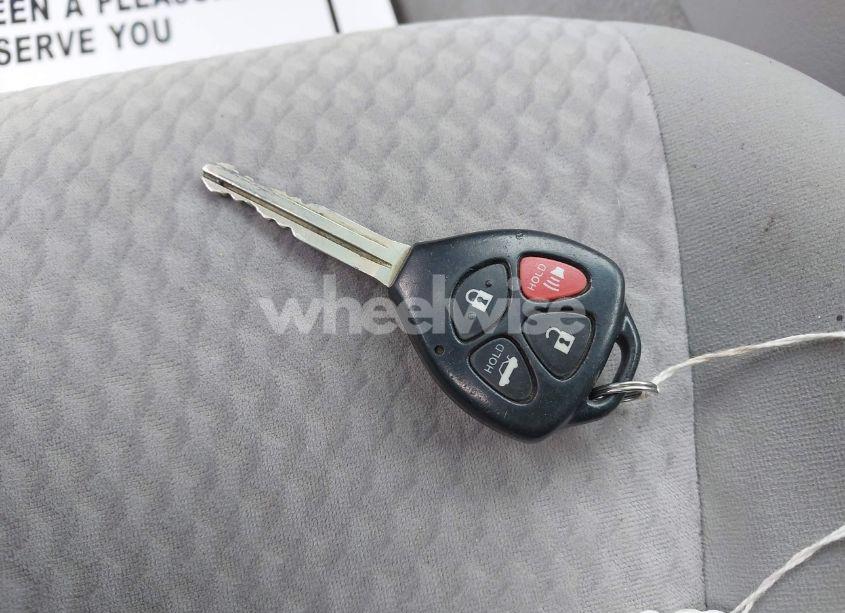 Photo 11 of 2011 Toyota Camry LE (VIN 4T4BF3EK3BR191364)