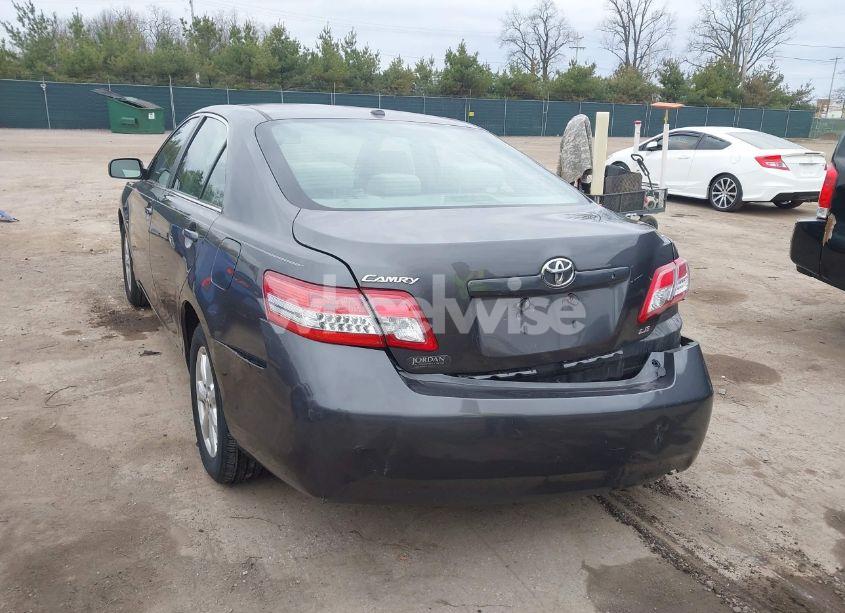 Photo 3 of 2011 Toyota Camry LE (VIN 4T4BF3EK3BR191364)