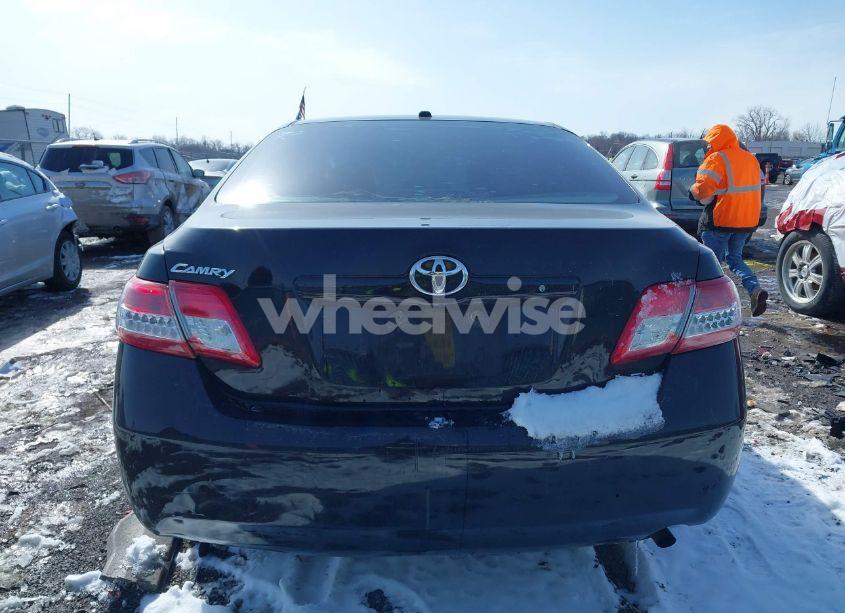 Photo 16 of 2011 Toyota Camry LE (VIN 4T4BF3EK3BR202489)