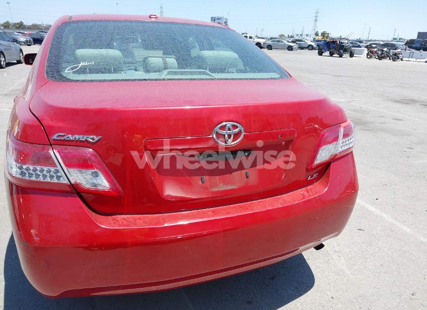 Photo 17 of 2011 Toyota Camry LE (VIN 4T4BF3EK3BR203139)