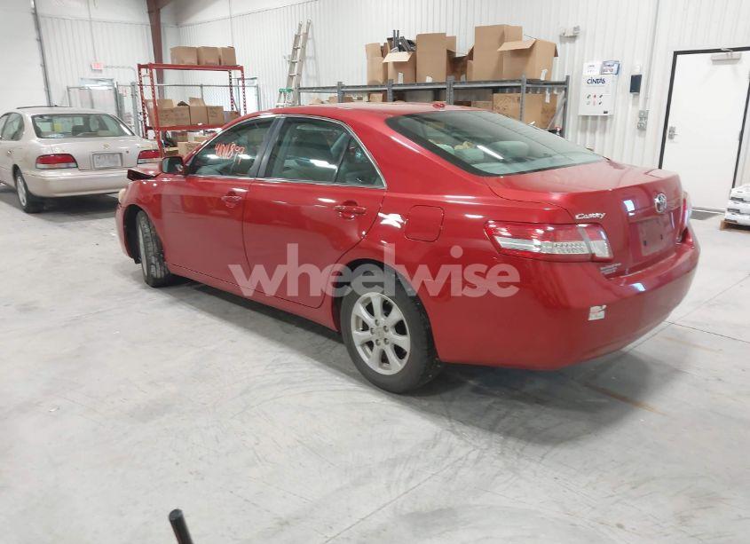Photo 3 of 2011 Toyota Camry LE (VIN 4T4BF3EK3BR207806)