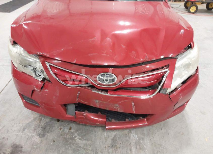 Photo 6 of 2011 Toyota Camry LE (VIN 4T4BF3EK3BR207806)