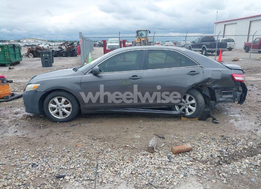 Photo 14 of 2011 Toyota Camry LE (VIN 4T4BF3EK3BR208101)