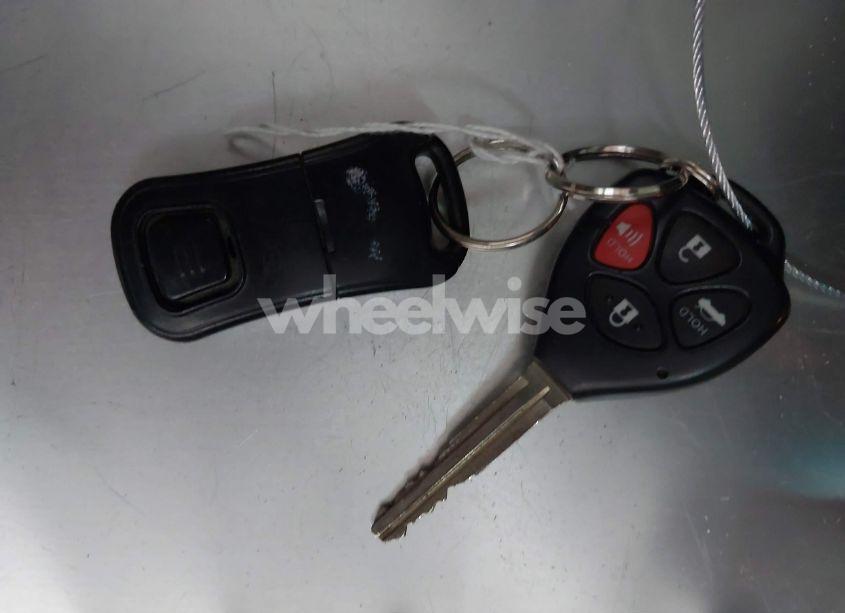 Photo 11 of 2010 Toyota Camry LE (VIN 4T4BF3EK4AR066050)