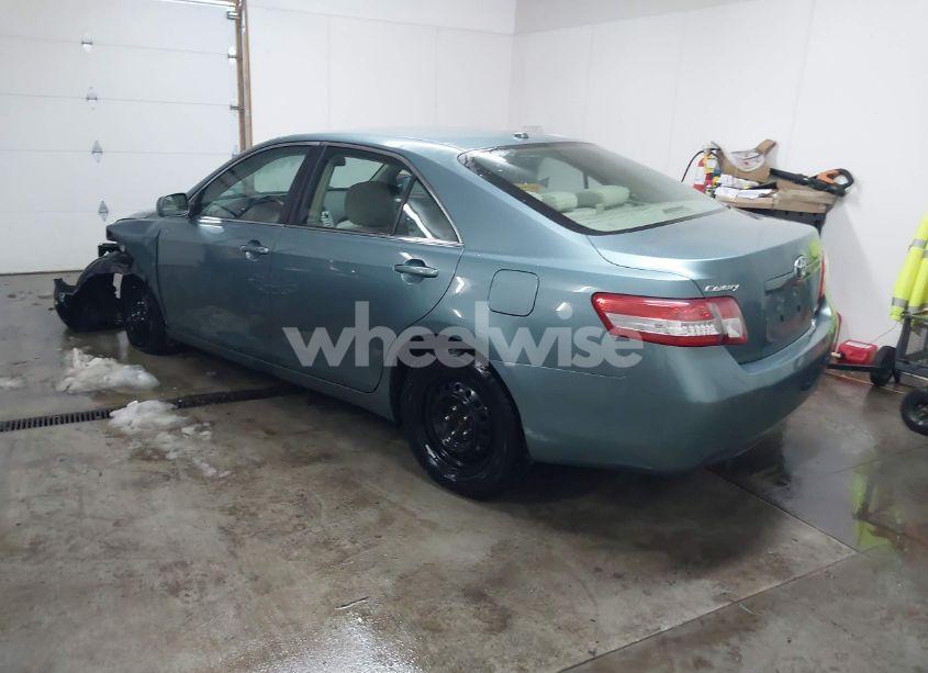 Photo 3 of 2010 Toyota Camry LE (VIN 4T4BF3EK4AR066050)
