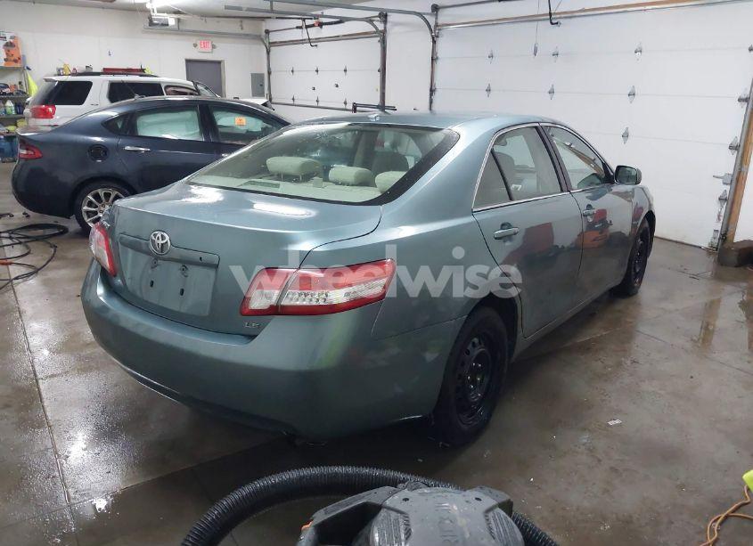 Photo 4 of 2010 Toyota Camry LE (VIN 4T4BF3EK4AR066050)