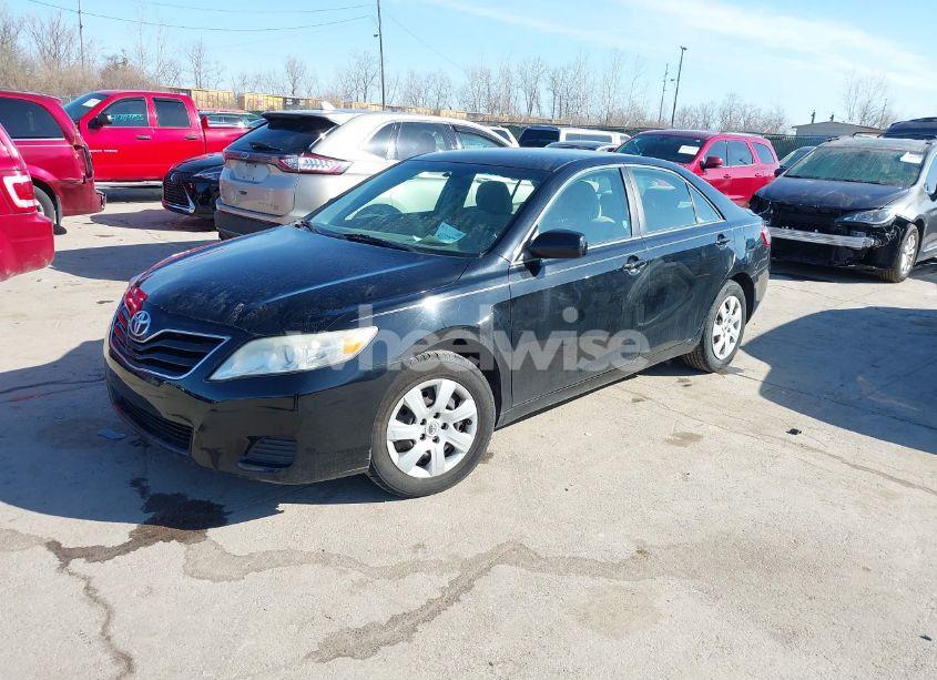 Photo 2 of 2010 Toyota Camry LE (VIN 4T4BF3EK4AR066713)