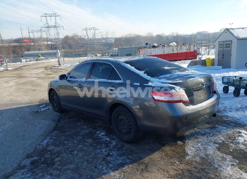 Photo 3 of 2010 Toyota Camry LE (VIN 4T4BF3EK4AR067652)