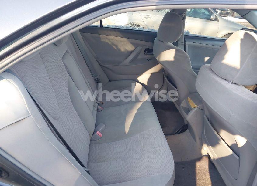 Photo 8 of 2010 Toyota Camry LE (VIN 4T4BF3EK4AR067652)