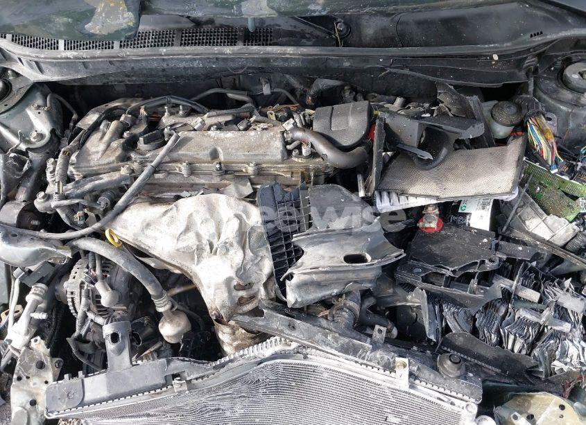 Photo 10 of 2010 Toyota Camry LE (VIN 4T4BF3EK4AR069675)