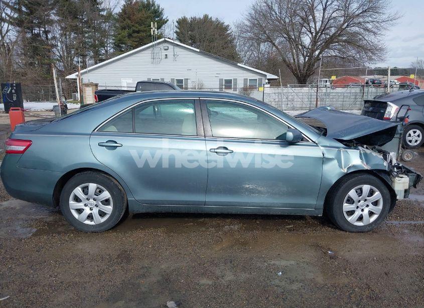 Photo 13 of 2010 Toyota Camry LE (VIN 4T4BF3EK4AR069675)