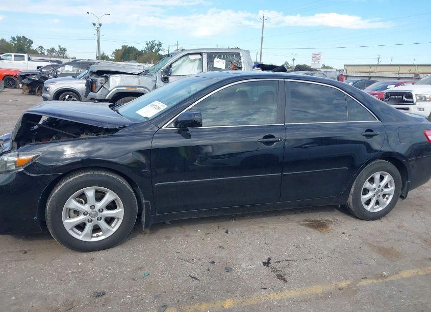 Photo 14 of 2010 Toyota Camry LE (VIN 4T4BF3EK4AR073239)