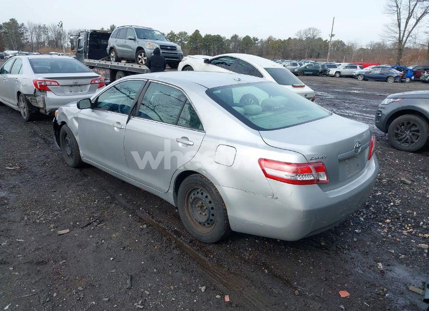 Photo 3 of 2010 Toyota Camry (VIN 4T4BF3EK4AR076027)