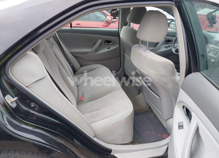 Photo 8 of 2011 Toyota Camry LE (VIN 4T4BF3EK4BR090415)