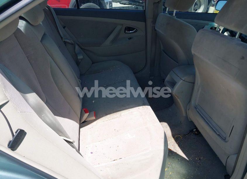 Photo 8 of 2011 Toyota Camry LE (VIN 4T4BF3EK4BR096523)