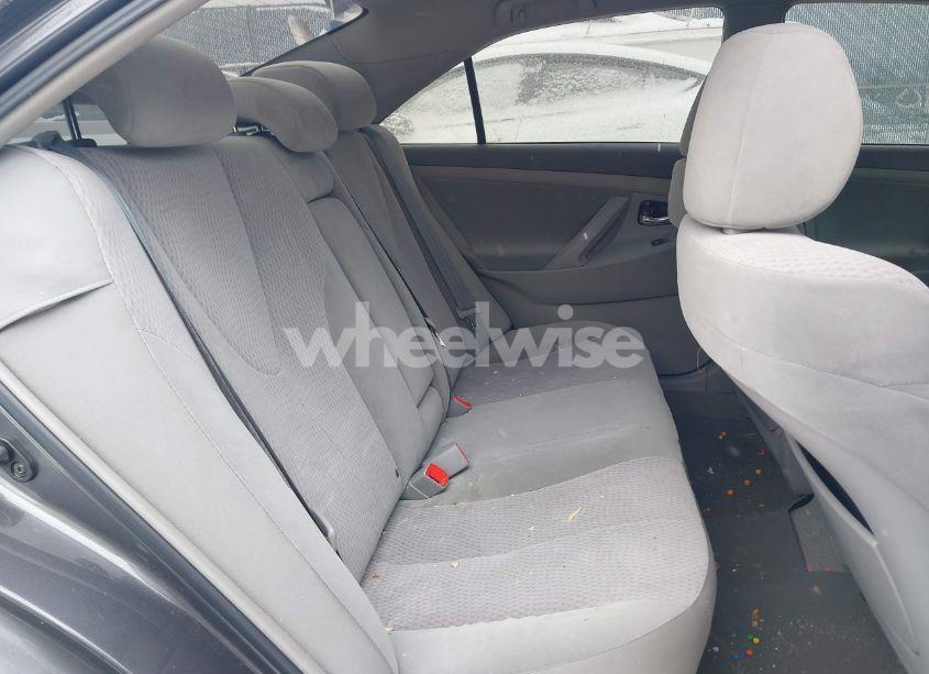 Photo 8 of 2011 Toyota Camry LE (VIN 4T4BF3EK4BR105642)