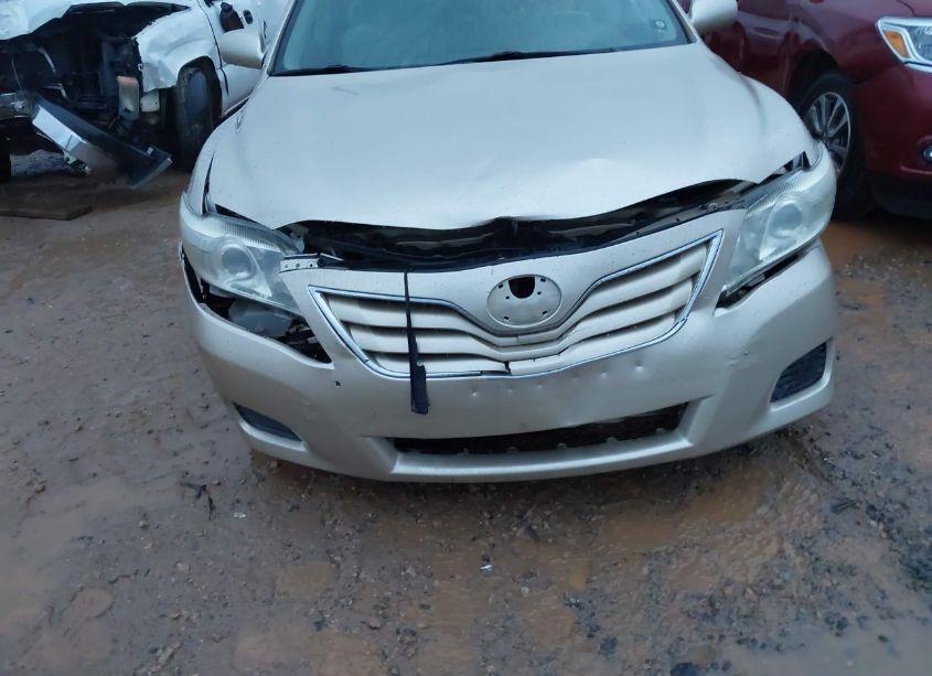 Photo 6 of 2011 Toyota Camry LE (VIN 4T4BF3EK4BR108458)