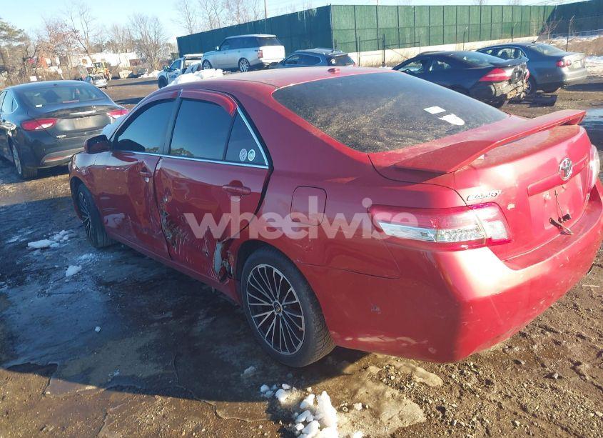Photo 3 of 2011 Toyota Camry LE (VIN 4T4BF3EK4BR117256)