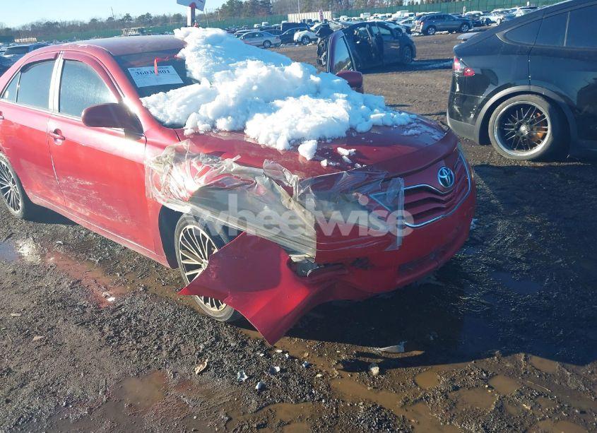 Photo 6 of 2011 Toyota Camry LE (VIN 4T4BF3EK4BR117256)