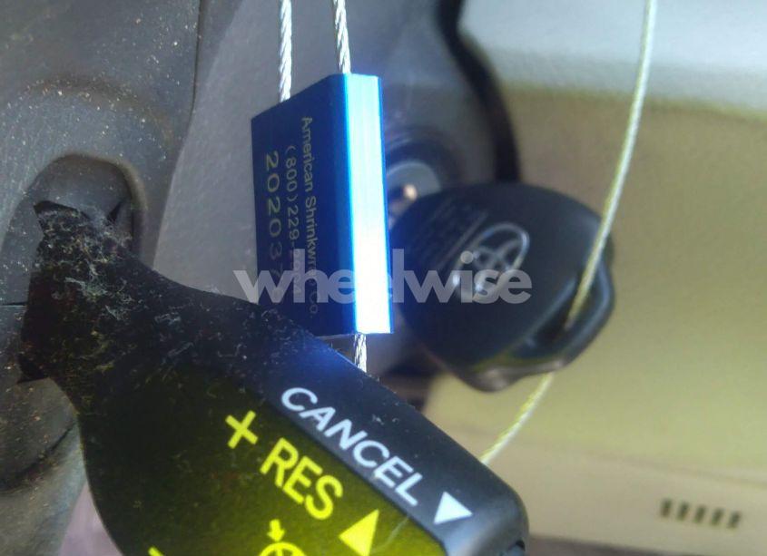 Photo 11 of 2011 Toyota Camry LE (VIN 4T4BF3EK4BR121517)