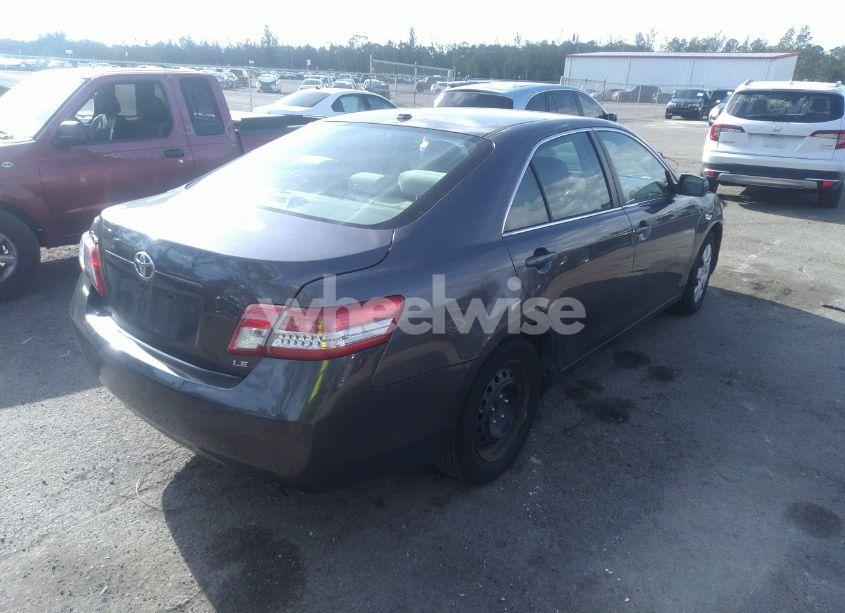 Photo 4 of 2011 Toyota Camry LE (VIN 4T4BF3EK4BR121517)