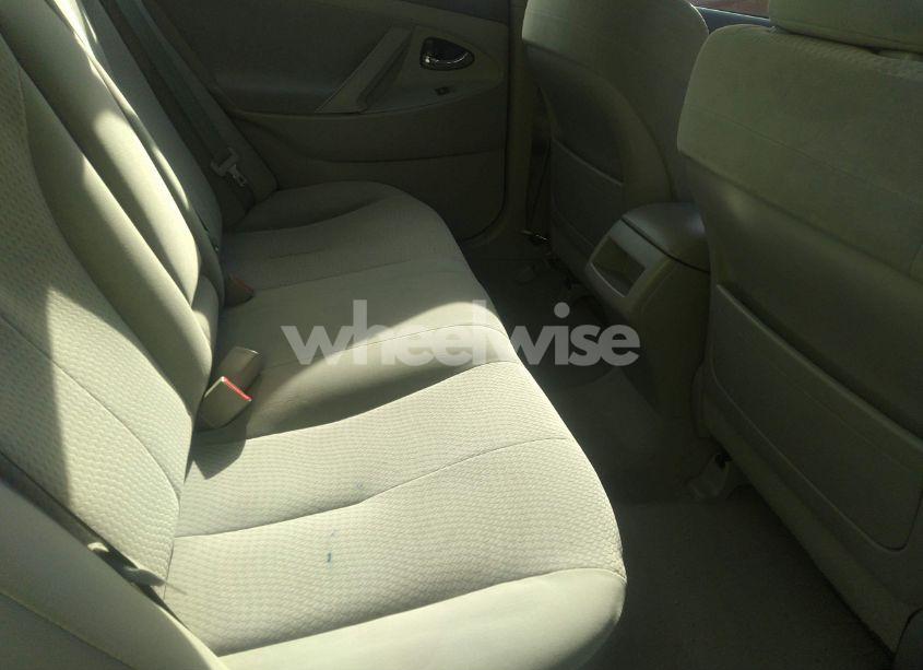 Photo 8 of 2011 Toyota Camry LE (VIN 4T4BF3EK4BR121517)