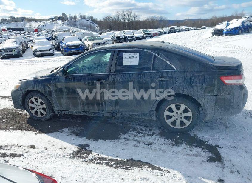 Photo 14 of 2011 Toyota Camry LE (VIN 4T4BF3EK4BR123851)