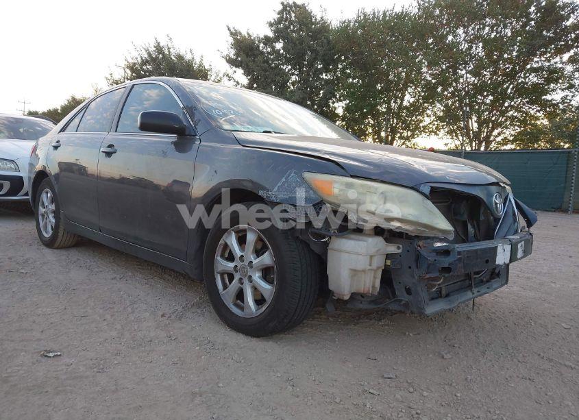 2011 Toyota Camry LE (VIN 4T4BF3EK4BR125079) main photo