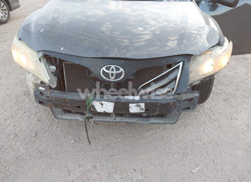 Photo 6 of 2011 Toyota Camry LE (VIN 4T4BF3EK4BR125079)