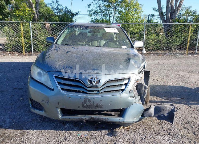 Photo 13 of 2011 Toyota Camry LE (VIN 4T4BF3EK4BR127074)