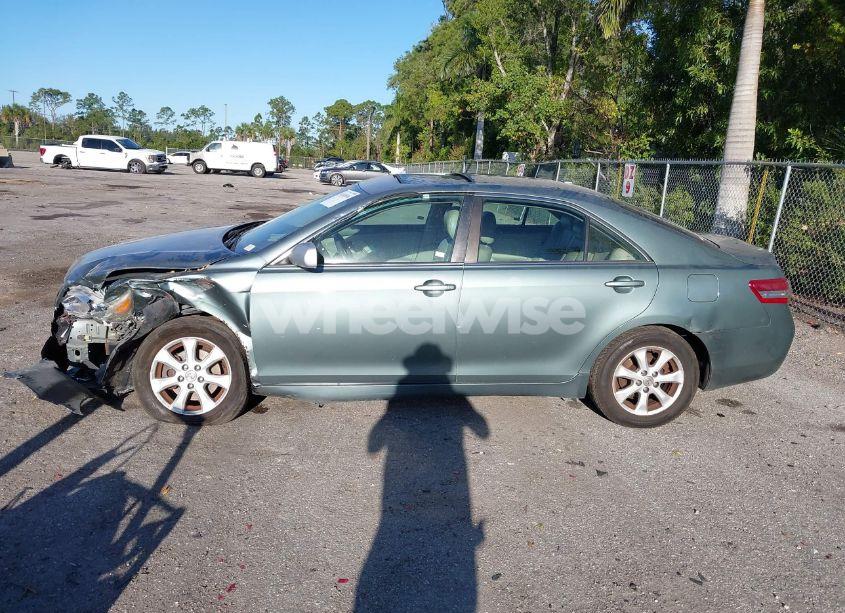 Photo 15 of 2011 Toyota Camry LE (VIN 4T4BF3EK4BR127074)