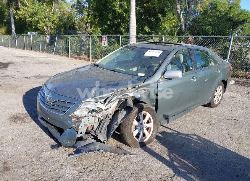 Photo 2 of 2011 Toyota Camry LE (VIN 4T4BF3EK4BR127074)