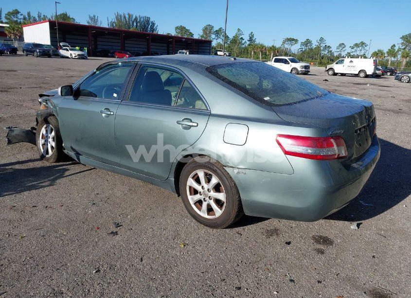 Photo 3 of 2011 Toyota Camry LE (VIN 4T4BF3EK4BR127074)