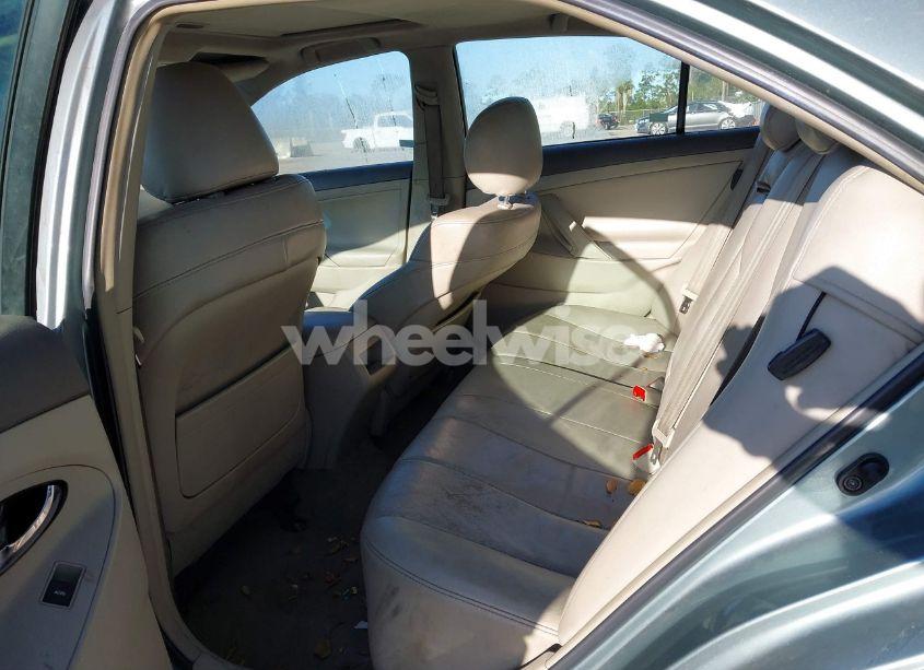 Photo 8 of 2011 Toyota Camry LE (VIN 4T4BF3EK4BR127074)