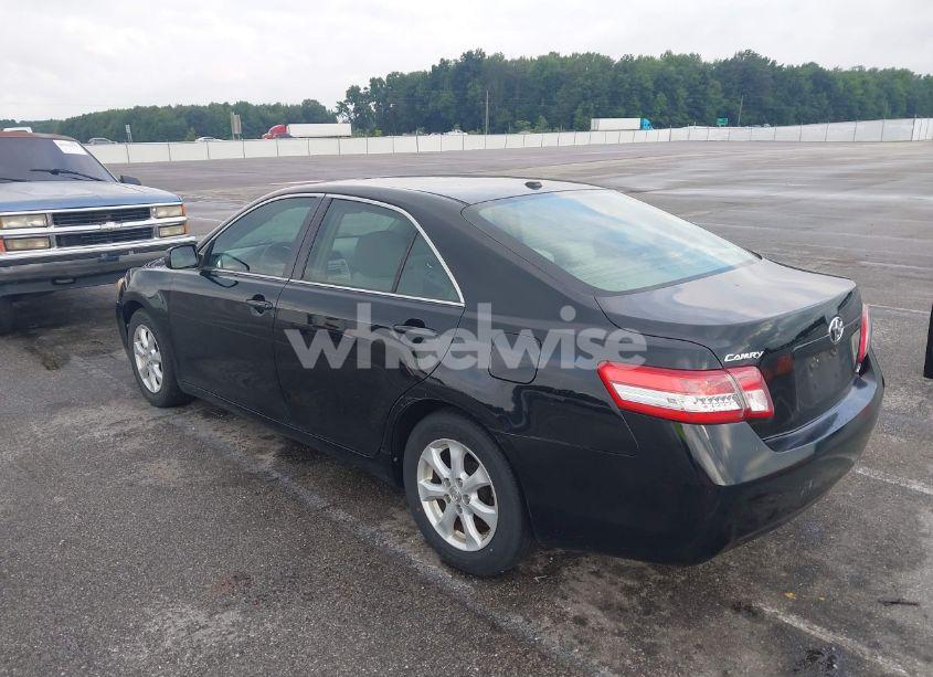 Photo 3 of 2011 Toyota Camry LE (VIN 4T4BF3EK4BR137670)