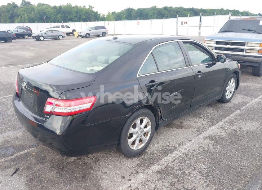 Photo 4 of 2011 Toyota Camry LE (VIN 4T4BF3EK4BR137670)