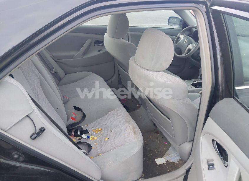 Photo 8 of 2011 Toyota Camry LE (VIN 4T4BF3EK4BR137670)