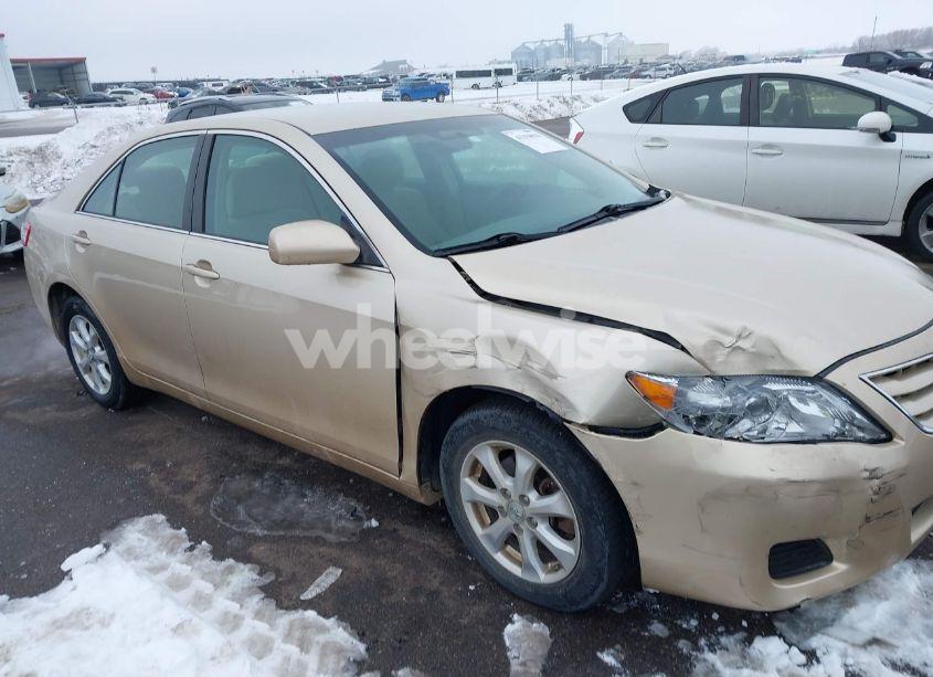 Photo 6 of 2011 Toyota Camry LE (VIN 4T4BF3EK4BR138267)