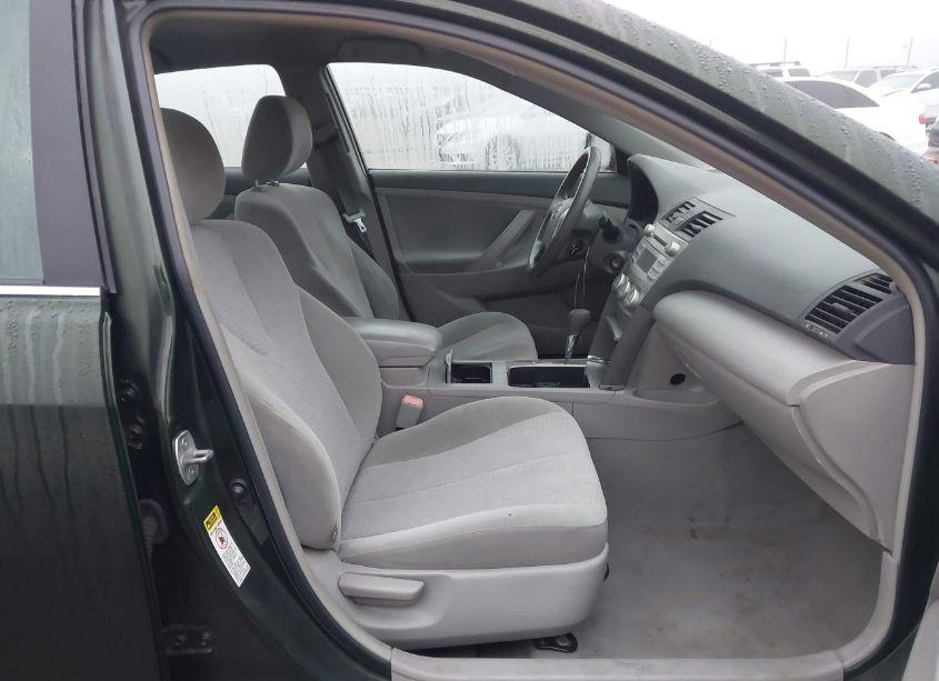 Photo 5 of 2011 Toyota Camry LE (VIN 4T4BF3EK4BR152184)