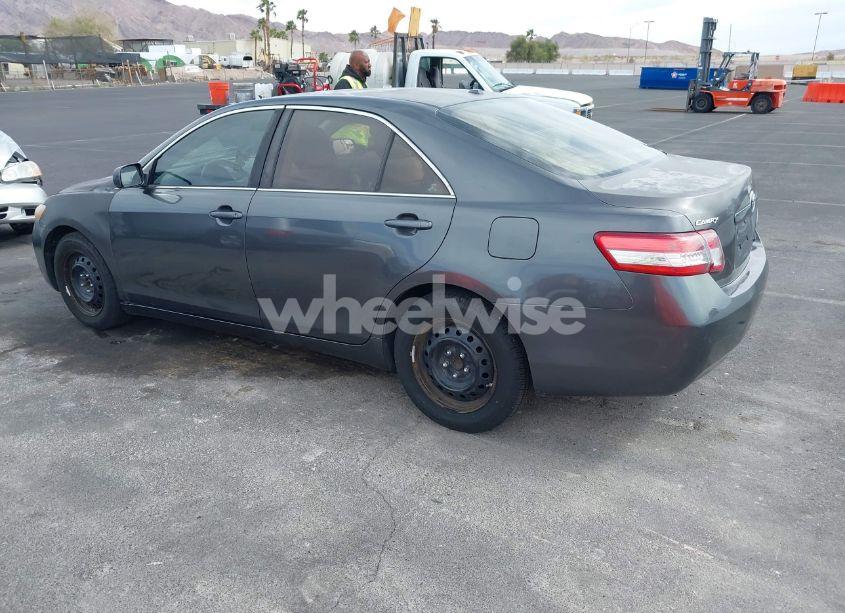 Photo 3 of 2011 Toyota Camry LE (VIN 4T4BF3EK4BR163315)