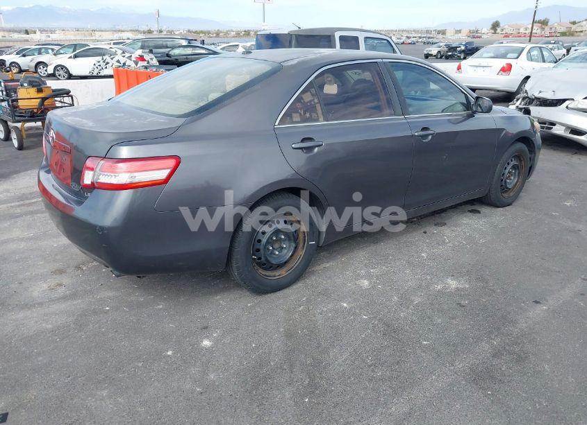 Photo 4 of 2011 Toyota Camry LE (VIN 4T4BF3EK4BR163315)