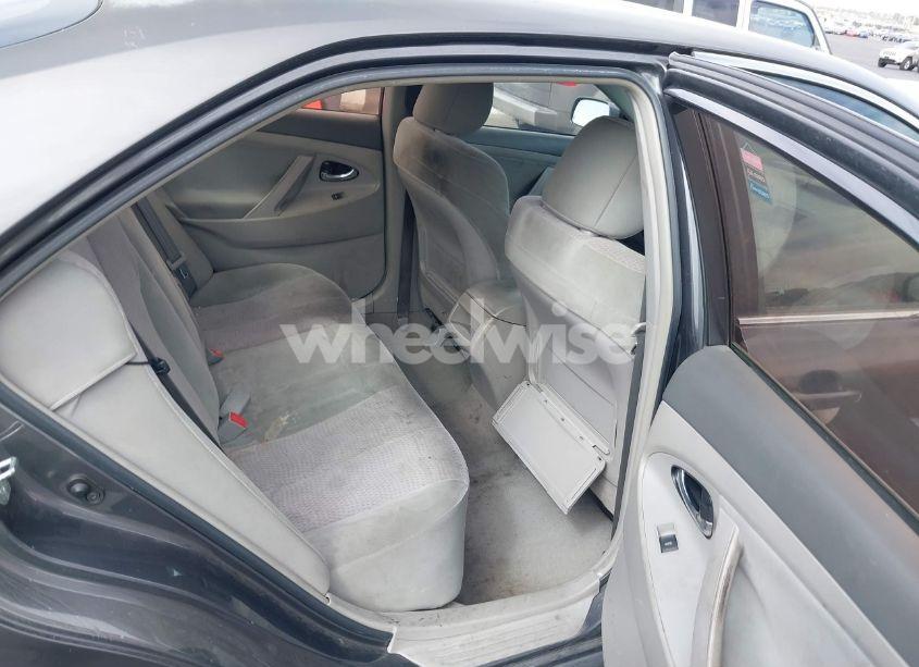 Photo 8 of 2011 Toyota Camry LE (VIN 4T4BF3EK4BR163315)