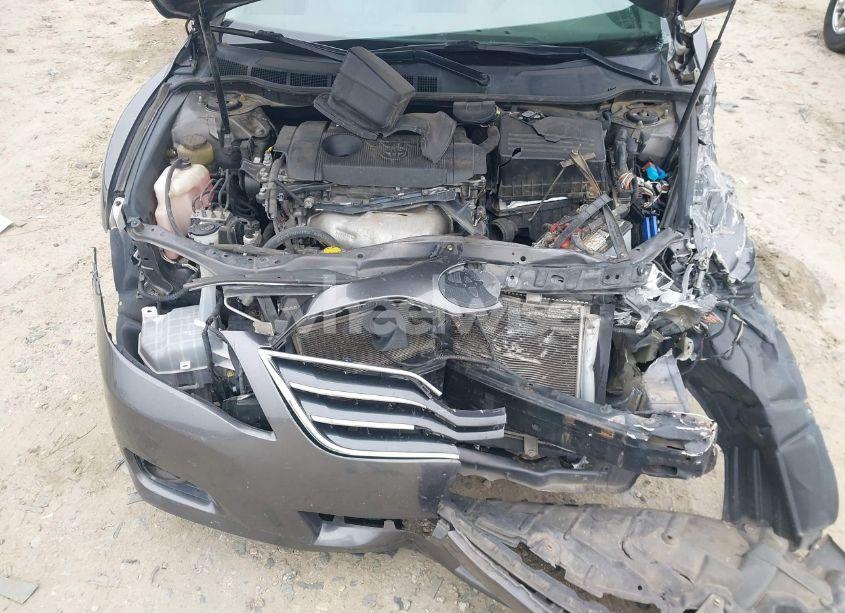 Photo 10 of 2011 Toyota Camry XLE (VIN 4T4BF3EK4BR165498)