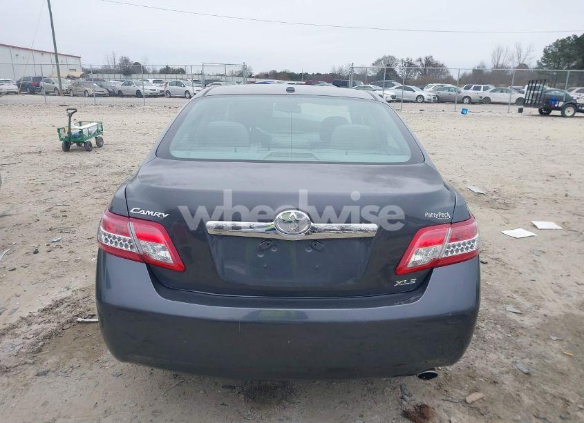 Photo 17 of 2011 Toyota Camry XLE (VIN 4T4BF3EK4BR165498)