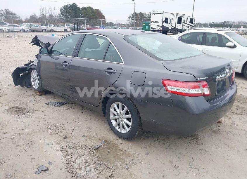 Photo 3 of 2011 Toyota Camry XLE (VIN 4T4BF3EK4BR165498)