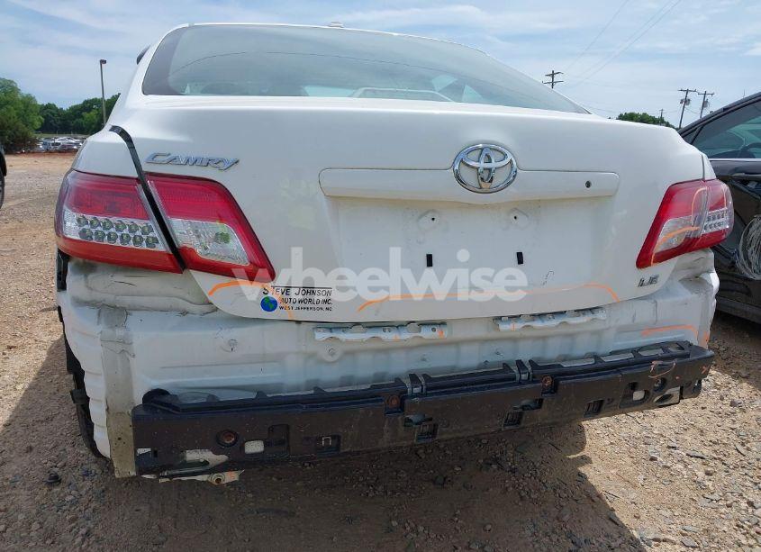 Photo 6 of 2011 Toyota Camry LE (VIN 4T4BF3EK4BR166831)