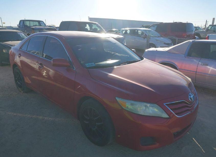 2011 Toyota Camry LE (VIN 4T4BF3EK4BR169812) main photo