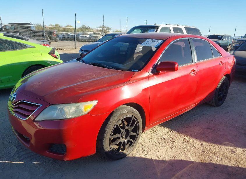 Photo 2 of 2011 Toyota Camry LE (VIN 4T4BF3EK4BR169812)