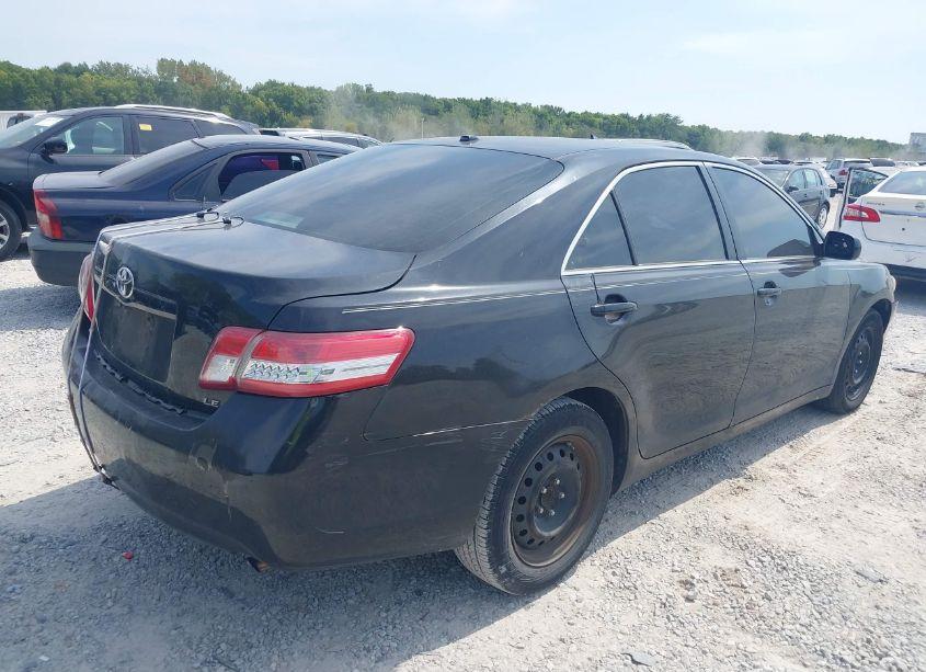 Photo 4 of 2011 Toyota Camry LE (VIN 4T4BF3EK4BR171320)