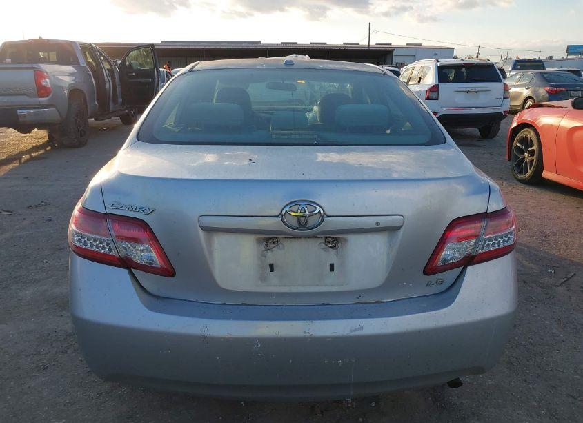 Photo 16 of 2011 Toyota Camry LE (VIN 4T4BF3EK4BR171995)